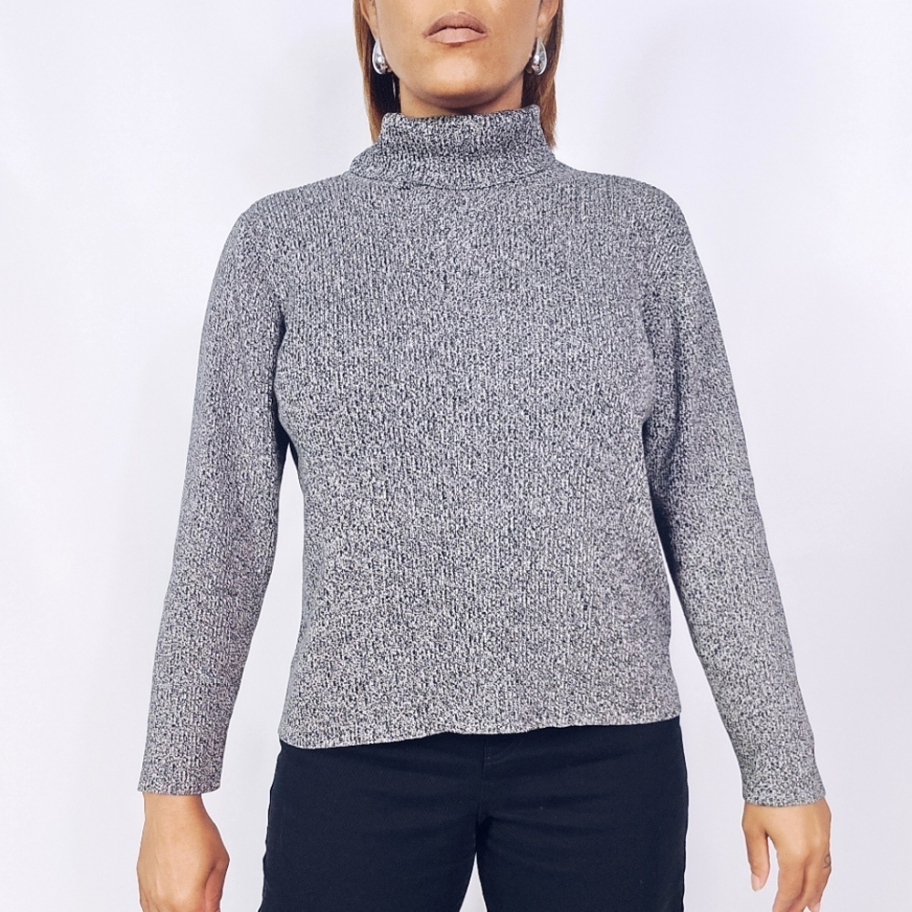 Liz Claiborne Knit Turtleneck Sweater - Picture 3 of 9